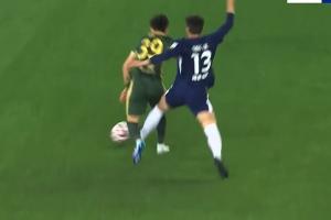 踢伤王钰栋，郑凯木微博被冲数百条：毒瘤、印尼给你多少钱？