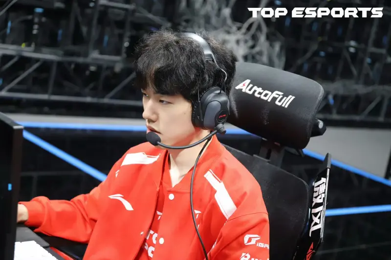 星空体育官方入口-Hang：兄弟们都很给力，一起拿到世界赛门票，世界赛见