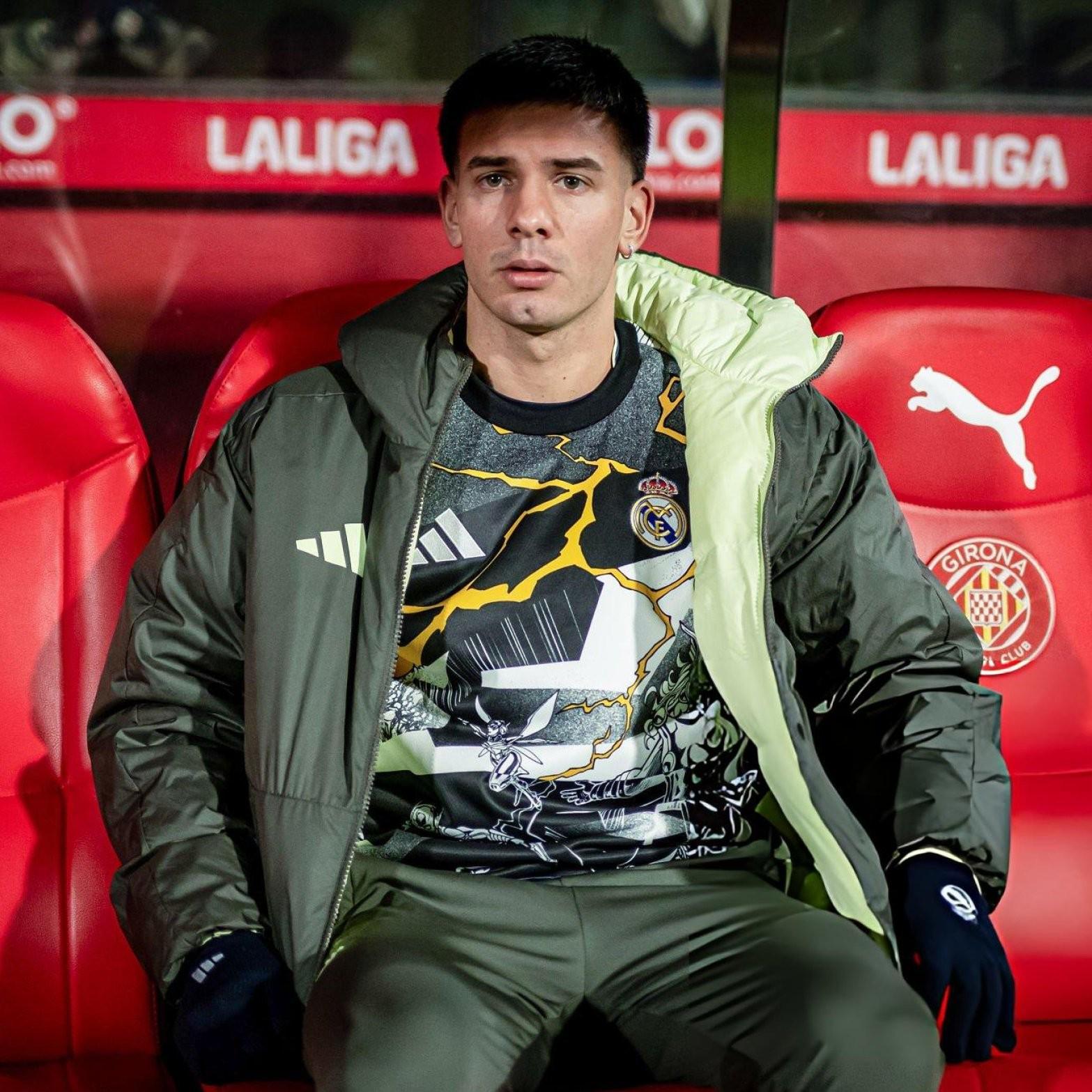 星空体育-TA：皇马计划为马斯坦托诺红牌上诉，球员面临1-2场禁赛风险